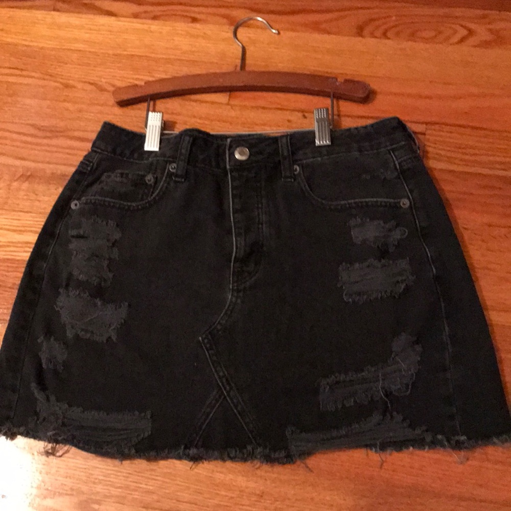 American Eagle black wash skirt